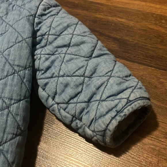 GAP Baby Quilted Chambray Bear One-Piece Denim Bodysuit, 6-12 Months Unisex - Picture 7 of 9